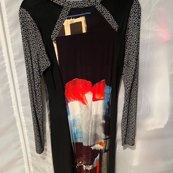 Aventures des Toiles long sleeves dress. - Picture 3 of 3